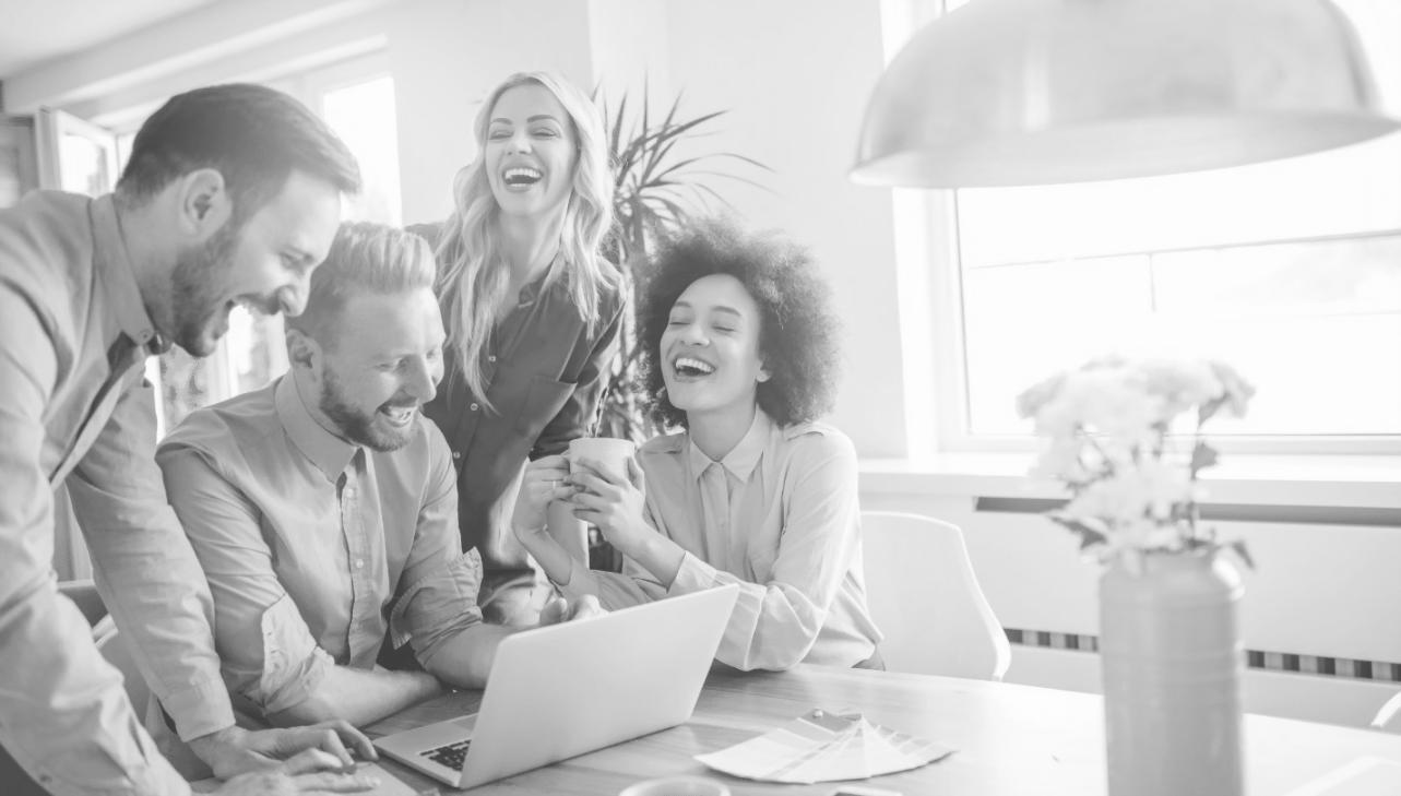 Espacio de aprendizaje moderno para cursos de finanzas personales